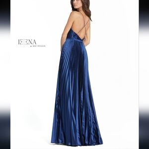 IEENA for Mac Duggal Midnight Blue 49039i Backless Pleated Maxi Dress Size 12